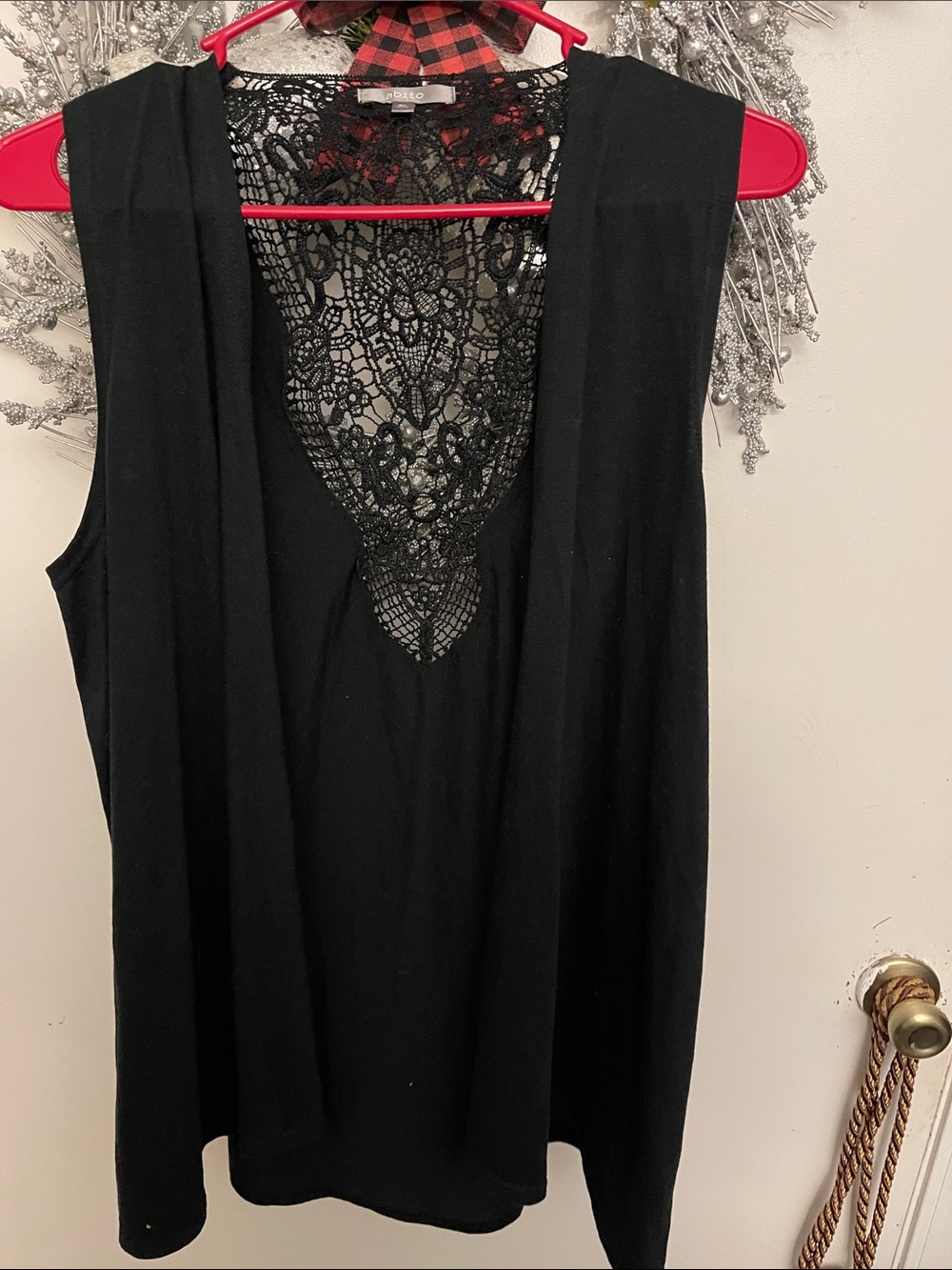 Black Lace-Back Women’s Tank Top